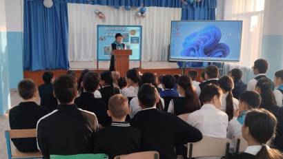 «Жас Ұлан» республикалық балалар мен жасөспірімдер ұйымының Ұланбасына сайлау 